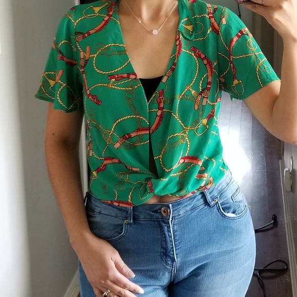 👚MONTEAU GREEN PATTERN CROPPED TOP - Picture 5 of 6